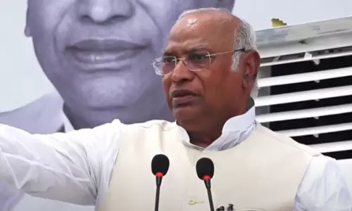 Leaders leaving Congress out of fear due to their wrongdoings: Mallikarjun Kharge