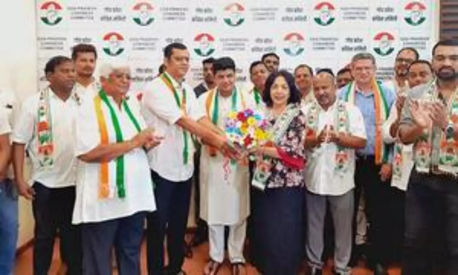 Former Goa minister Alina Saldanha joins Congress