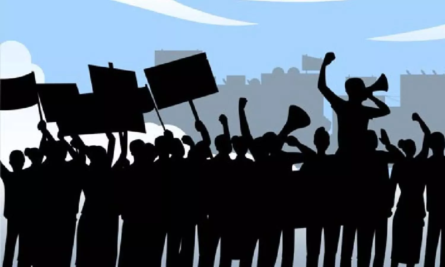 Cleanliness workers protest in Chengalpattu GH demanding pay hike