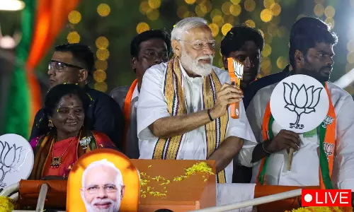 Modi Chennai roadshow live: PM takes out roadshow in T Nagar