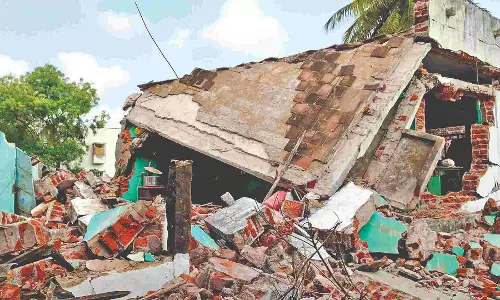 80-yr-old woman hurt in house collapse as cylinder goes off
