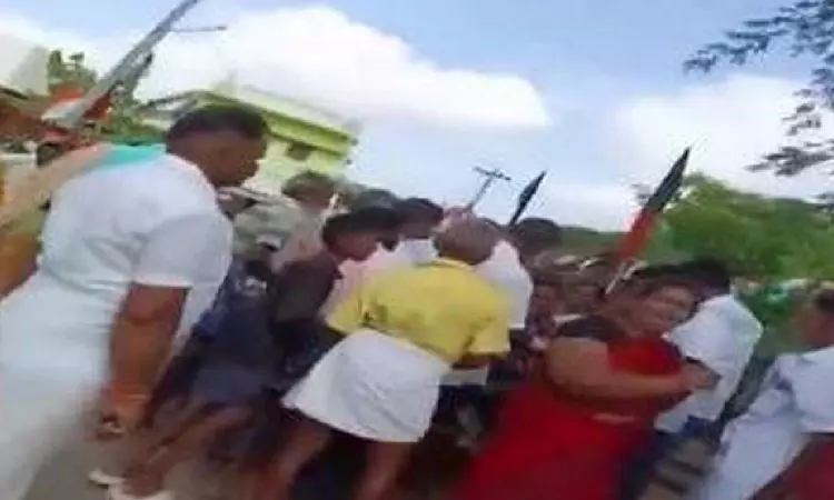 LS polls: Cash distributed during Congr candidate Manickams campaign in Madurai LS polls: Cash distributed during Congr candidate Manickams campaign in Madurai