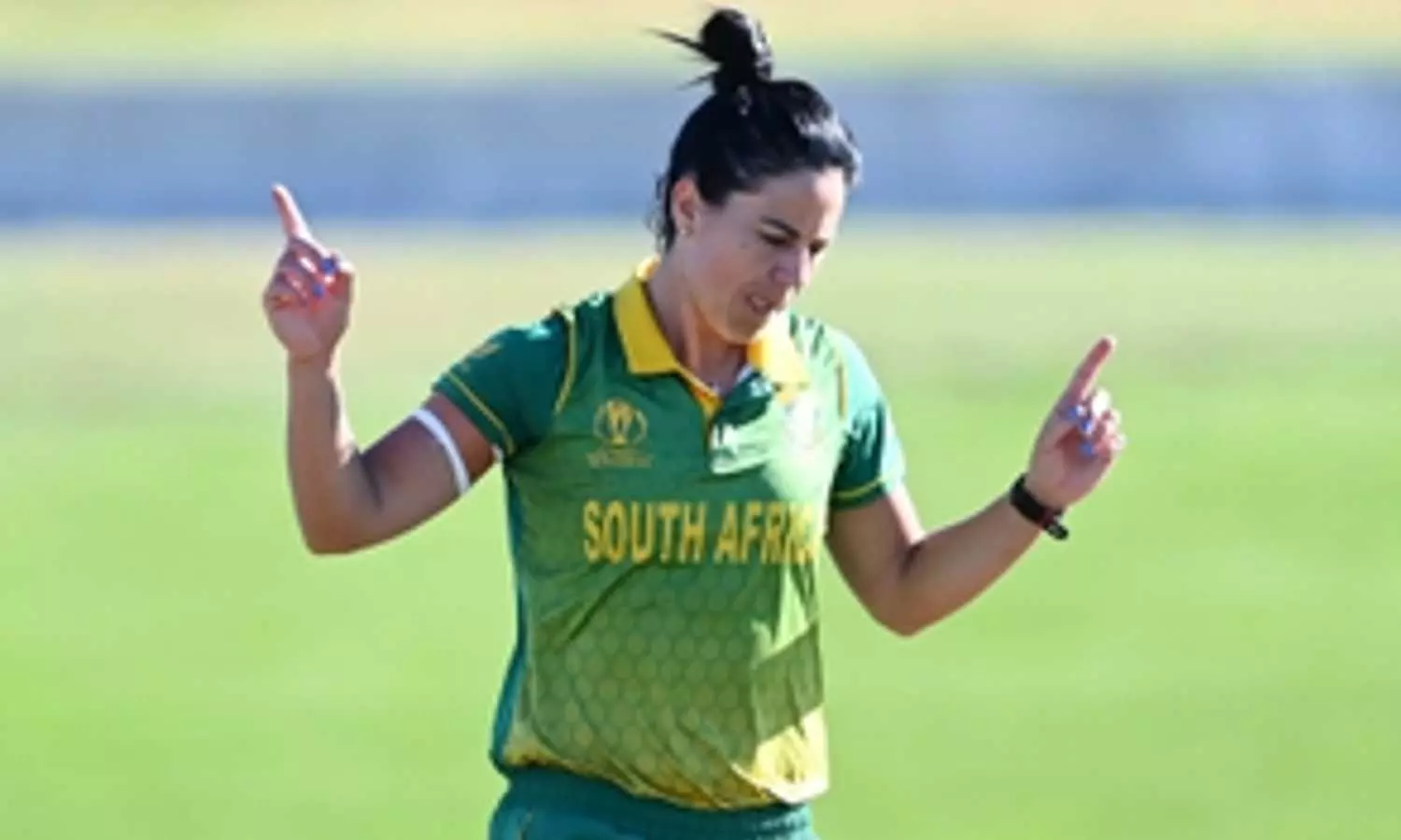South Africas Kapp reprimanded for swearing during ODI; second breach of ICC code in a week