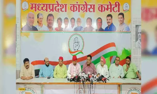 Feels good to support All India Forward bloc candidate from Khajuraho LS seat