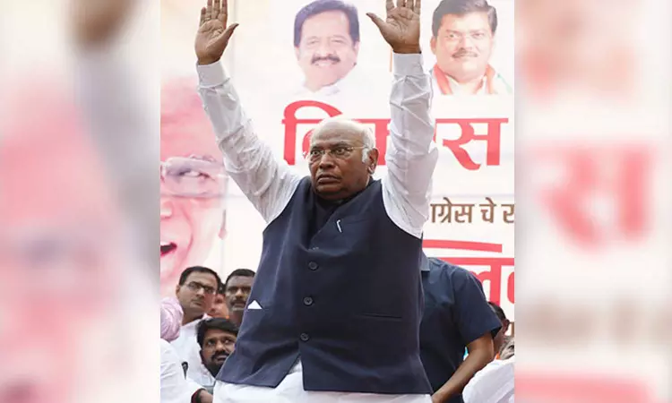 Congress guarantees reviving Scheduled Caste Plan, tribal Sub-Plan, says Mallikarjun Kharge