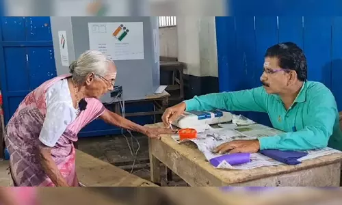 Meet the 101-year-old Tamil grandmother who travelled 120 km to vote