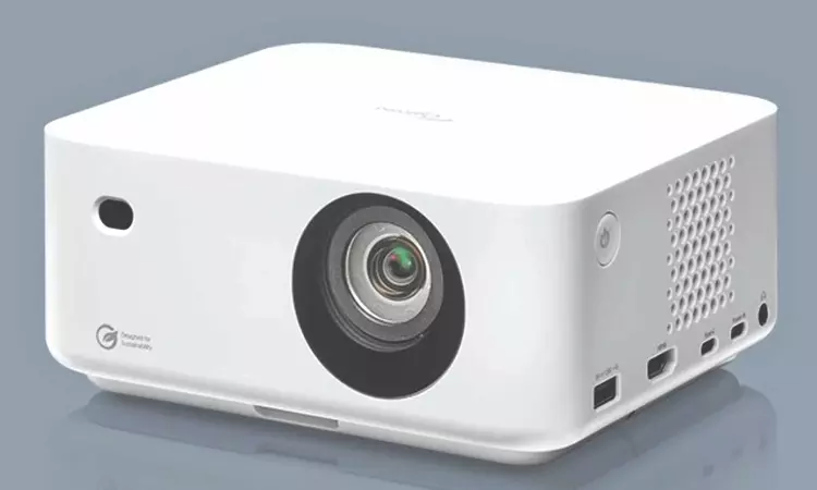 Tech Next: Optoma OMA-S home projector - A movie screen in your backpack Tech Next: Optoma OMA-S home projector - A movie screen in your backpack