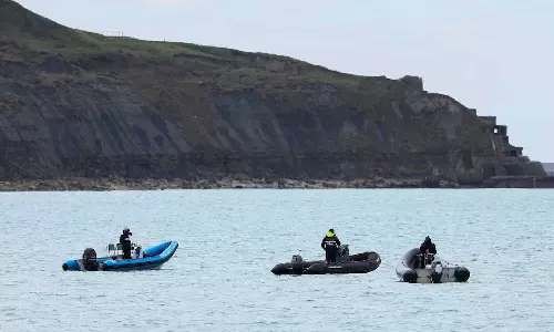 Migrants drown in Channel, Sunak says nothing will stop Rwanda policy