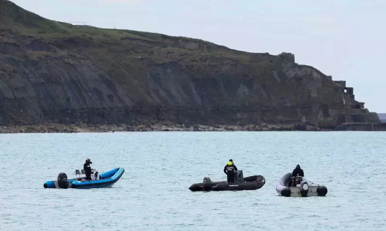 Migrants drown in Channel, Sunak says nothing will stop Rwanda policy Migrants drown in Channel, Sunak says nothing will stop Rwanda policy