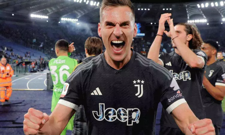Milik fires Juventus into Italian Cup final