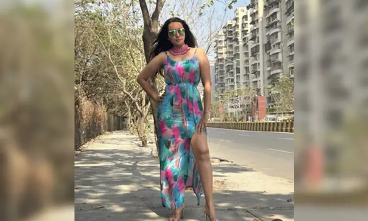 Geetanjali Mishras summer look: Loose pants, breezy cotton shirts