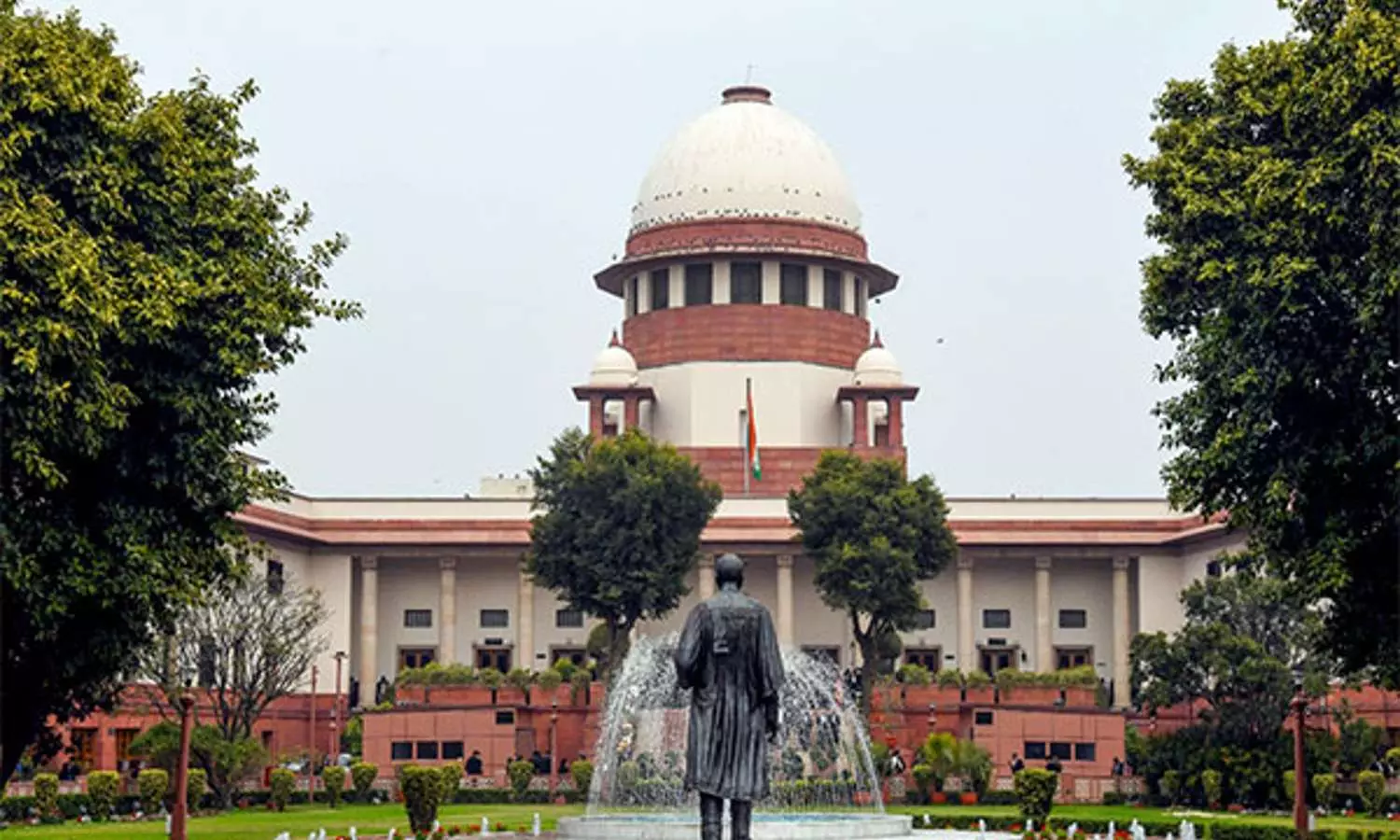 SC asks ASI to file its response on vision document for preserving Taj Mahal