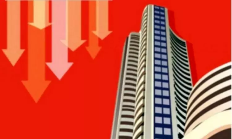 Sensex extends losses to more than 500 points