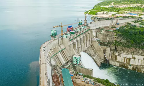 Pitting hydropower against weather extremes?