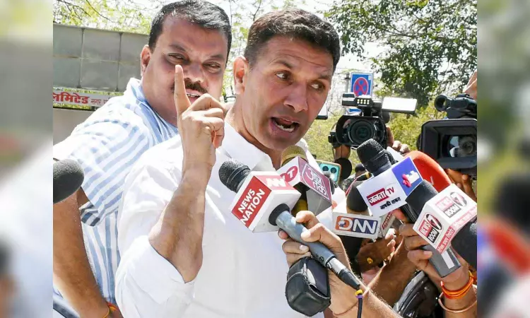 Congress Candidate Withdraws Nomination in Indore, Alleges Threats and Torture Congress Candidate Withdraws Nomination in Indore, Alleges Threats and Torture