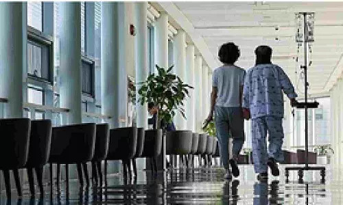 Admission quotas in S Koreas medical schools to rise by 1,550 next year