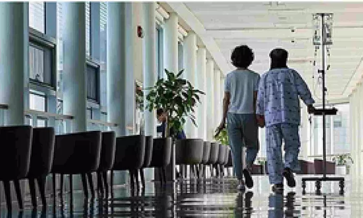 Admission quotas in S Koreas medical schools to rise by 1,550 next year