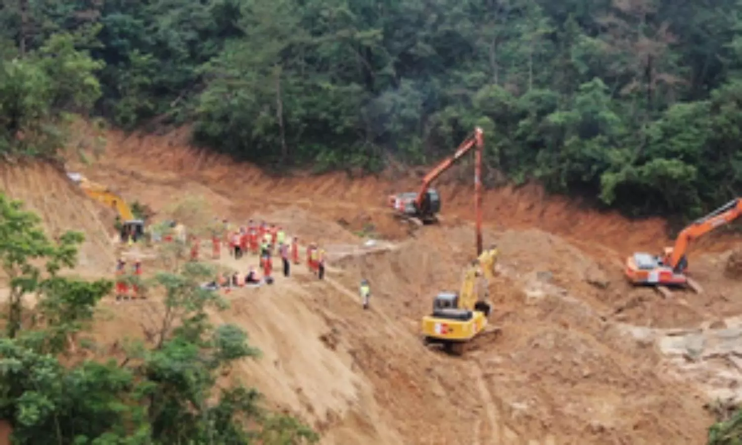 Death toll in China road collapse mounts to 48