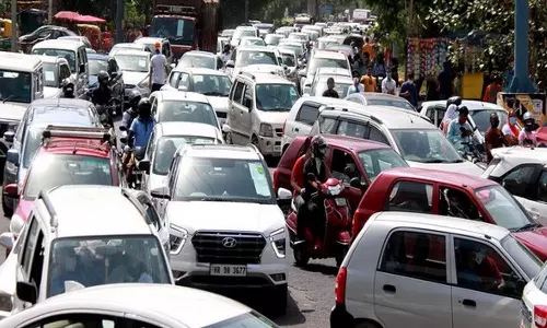 Positive growth in 2-wheeler and tractor sales shows growth momentum in Indian economy