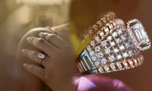 Bold diamond pieces for fashion-forward choices Bold diamond pieces for fashion-forward choices