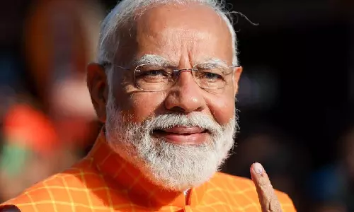 PM Modi casts his vote in Gandhinagar Lok Sabha constituency