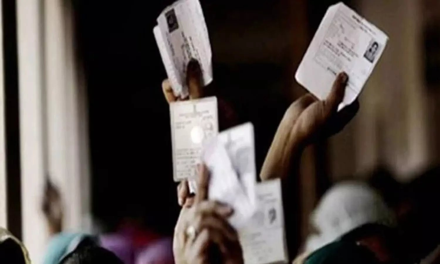 Polling begins for all 7 Lok Sabha constituencies in Delhi Polling begins for all 7 Lok Sabha constituencies in Delhi