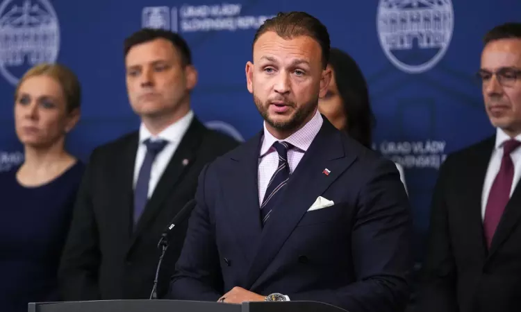 Slovak authorities charge ‘lone wolf’ with assassination attempt on the prime minister Slovak authorities charge ‘lone wolf’ with assassination attempt on the prime minister