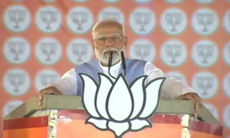 PM Modi: Defence Industrial Corridor will transform Bundelkhand PM Modi: Defence Industrial Corridor will transform Bundelkhand