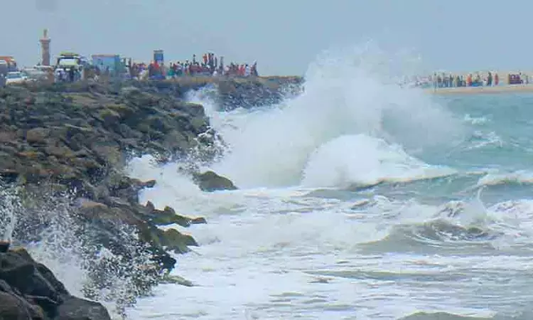 Tourist entry to Dhanushkodi restricted due to adverse weather