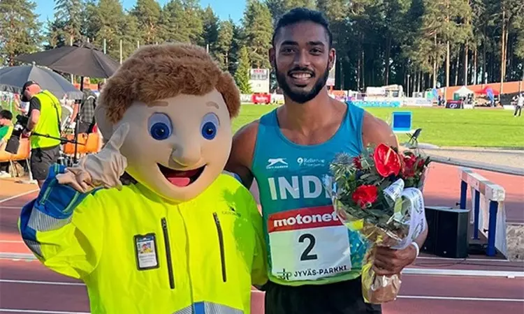 Tejas Shirse establishes new national record in mens hurdles, misses Olympic qualification mark by seconds