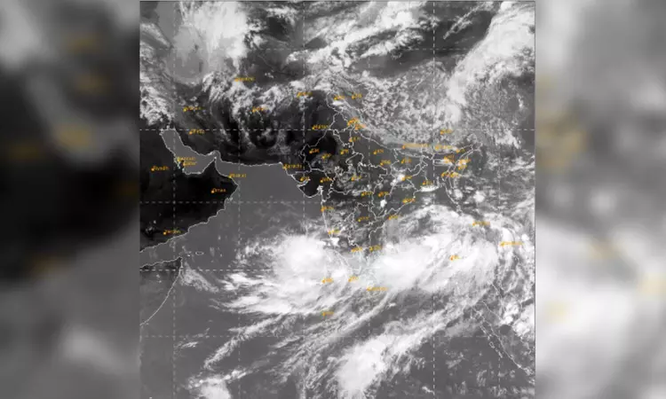 Cyclone Remal to make landfall near Bengal on May 26; to bring rains, thunderstorms to Tamil Nadu: IMD Cyclone Remal to make landfall near Bengal on May 26; to bring rains, thunderstorms to Tamil Nadu: IMD