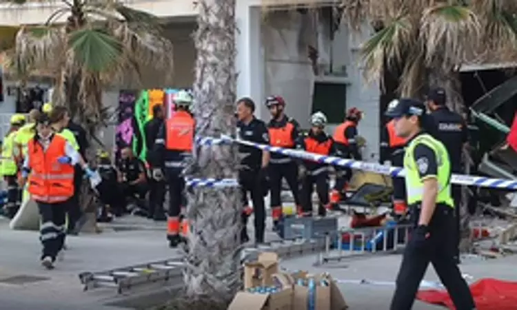 4 killed in restaurant building collapse in Spains Mallorca 4 killed in restaurant building collapse in Spains Mallorca