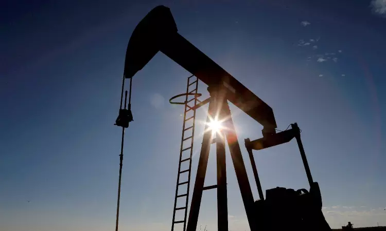 IOC, GAIL, ONGC fined for 4th quarter in row IOC, GAIL, ONGC fined for 4th quarter in row