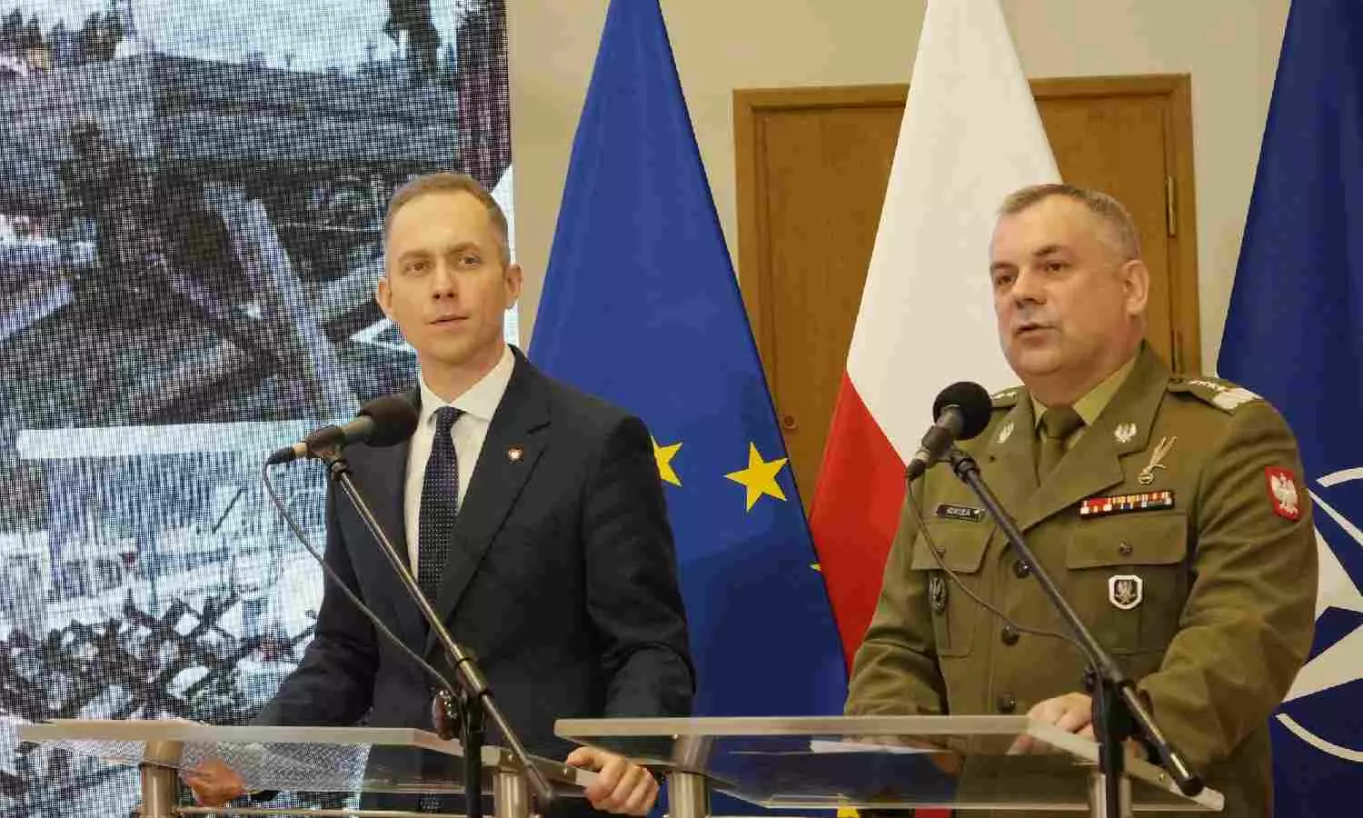 Poland rolls out plans for fortifications along its border with Russia and Belarus
