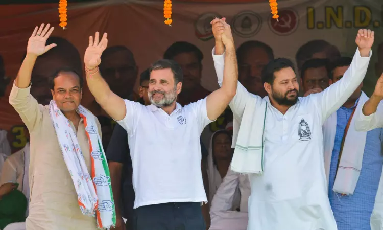 Close shave for Rahul at Bihar rally as portion of dais caves Close shave for Rahul at Bihar rally as portion of dais caves