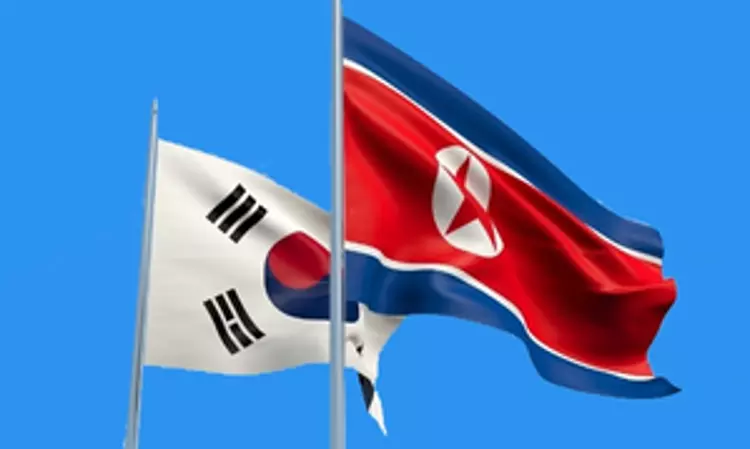 North Korea sends over 150 balloons carrying trash into South: Seoul military North Korea sends over 150 balloons carrying trash into South: Seoul military
