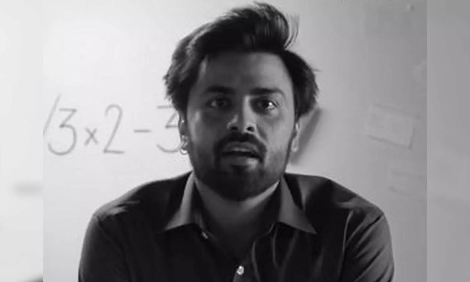 Kota Factory Season 3: Jitendra Kumar gives fans math equation to crack release date