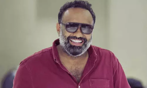 Kerala HC grants interim anticipatory bail to director Omar Lulu for alleged rape of actress