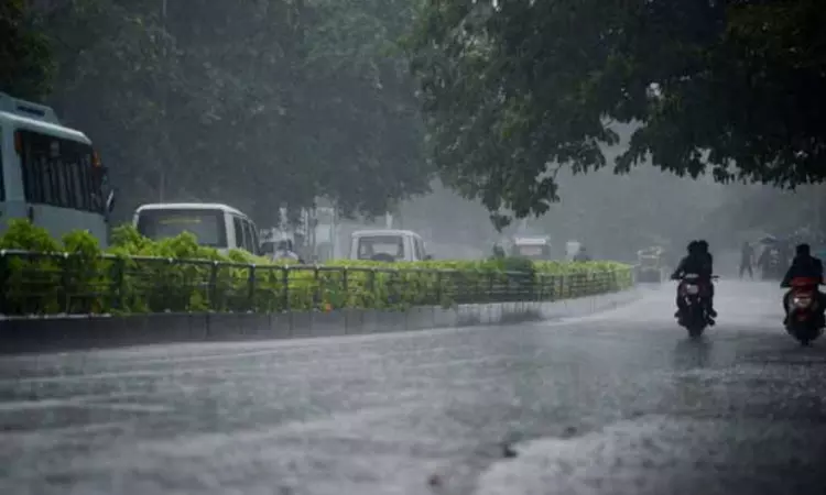 Southwest monsoon sets in over Kerala, advances to Tamil Nadu on May 30 Southwest monsoon sets in over Kerala, advances to Tamil Nadu on May 30
