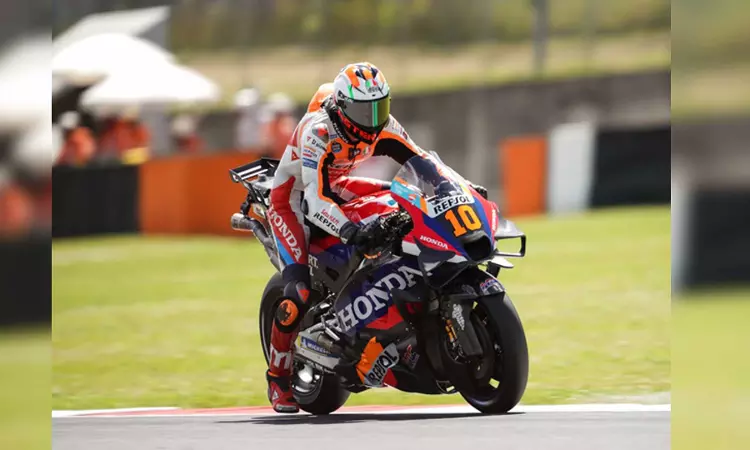Marini prepares for Sunday, Mir forced to retire from sprint Marini prepares for Sunday, Mir forced to retire from sprint