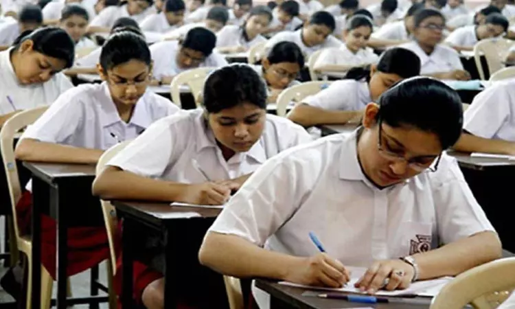 CBSE detects variation between theory, practical marks; advises schools to review assessment process