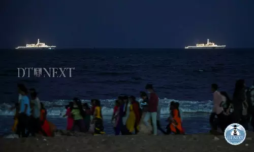 Madras HC directs Tamil Nadu govt to consider representation permitting public to beach late at nights Madras HC directs Tamil Nadu govt to consider representation permitting public to beach late at nights