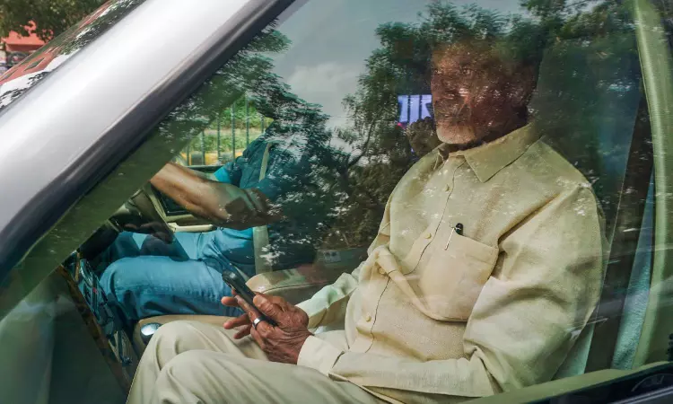 Chandrababu Naidu leaves for Delhi to attend NDA meeting on Friday Chandrababu Naidu leaves for Delhi to attend NDA meeting on Friday