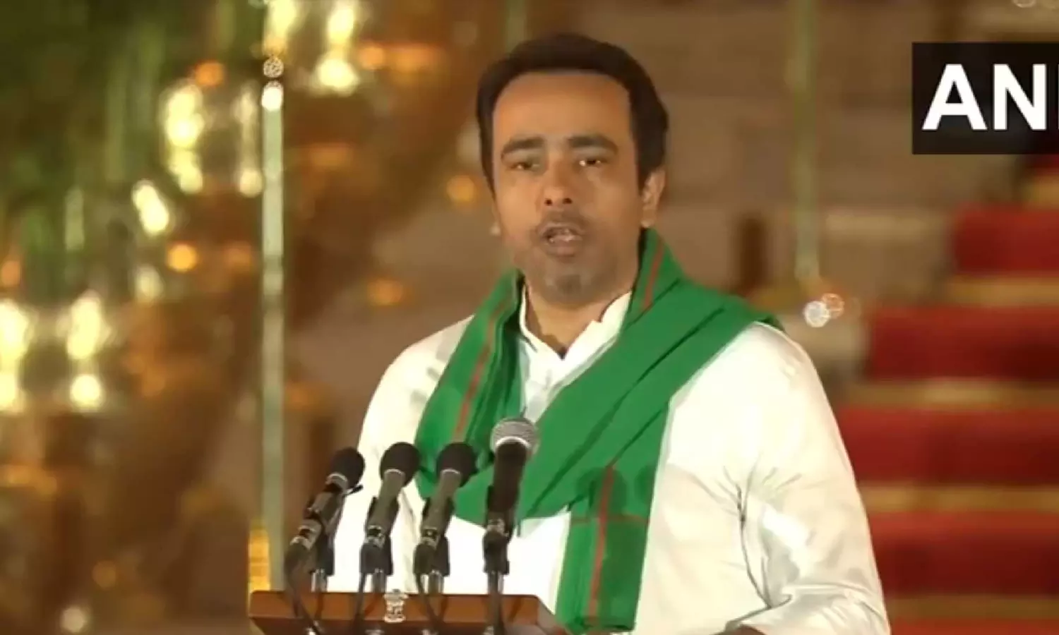 RLD Chief Jayant Singh Chaudhary sworn in as Union... ... Modi 3.0 new Cabinet HIGHLIGHTS: Narendra Modi takes oath as PM for third time, 72 ministers sworn in RLD Chief Jayant Singh Chaudhary sworn in as Union... ... Modi 3.0 new Cabinet HIGHLIGHTS: Narendra Modi takes oath as PM for third time, 72 ministers sworn in
