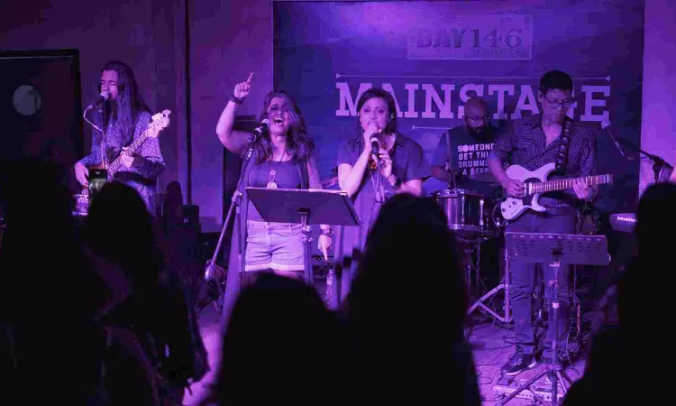 Time travelling to (Simply) The Best era of female rock stars