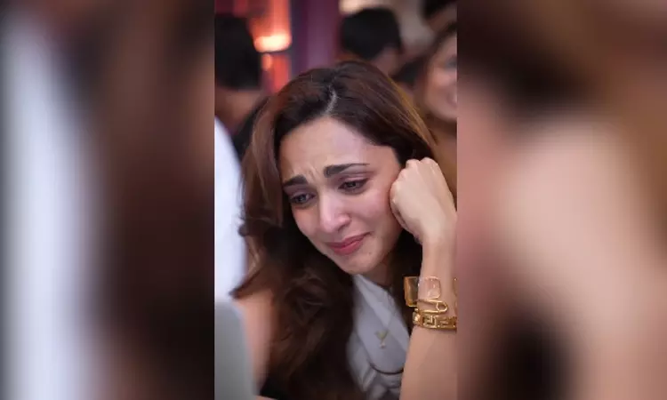 Kiara Advani gets emotional as she completes 10 years in film industry Kiara Advani gets emotional as she completes 10 years in film industry