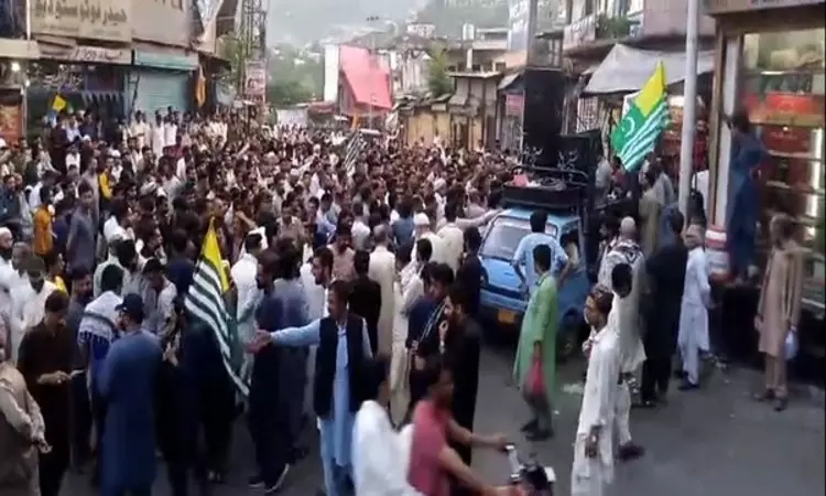 PoJK residents continue to demand release of political prisoners of Muzzafarabad protests PoJK residents continue to demand release of political prisoners of Muzzafarabad protests