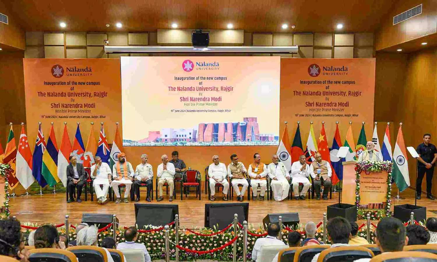 Govt working towards more advanced, research-oriented higher education system: PM Modi