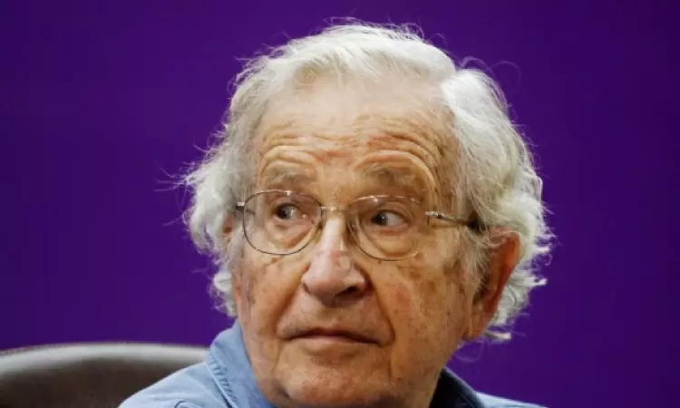 Noam Chomsky’s wife says reports of famed linguist’s death are false Noam Chomsky’s wife says reports of famed linguist’s death are false