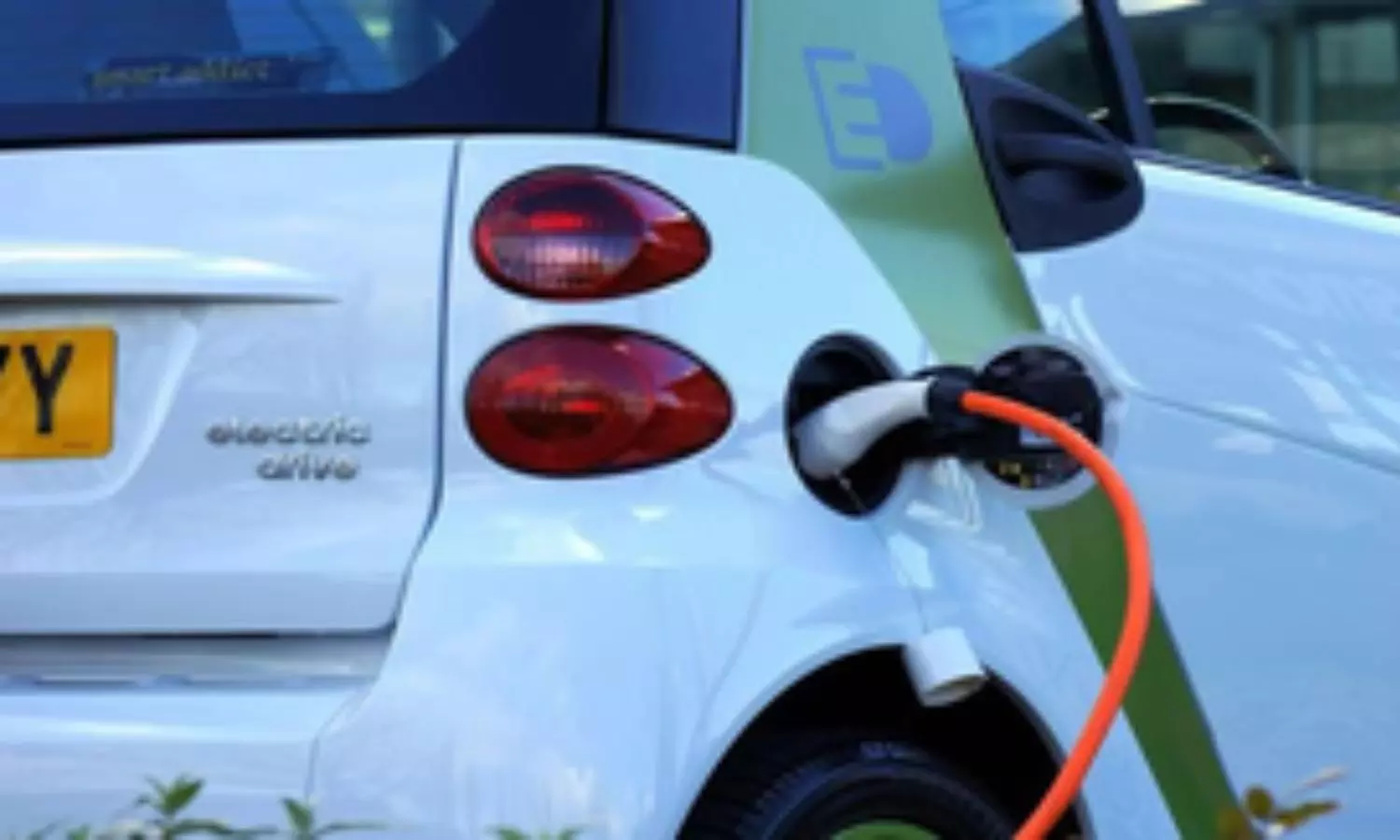 Electric car sales in India to reach 1.3-1.5 lakh in FY25: Report